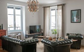 Grande Maison Vichy - Maison ou Appartements en Centre ville